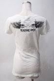画像2: GLAD NEWS / スカルウィングTシャツ R 白 Y-25-06-01-073-GL-TS-SZ-ZY (2)