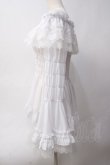 画像3: ATELIER PIERROT / オフショルダーシャーリングカットソー  ホワイト Y-25-06-03-056-EL-BL-SZ-ZY (3)