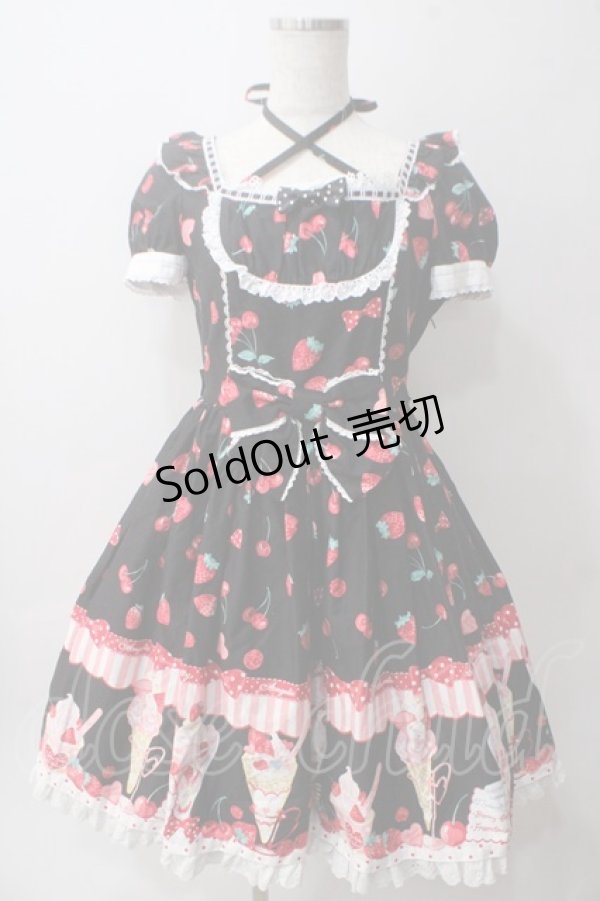 画像1: Angelic Pretty / Strawberry Parlourワンピース  黒 Y-25-06-03-115-AP-OP-AS-ZT070 (1)