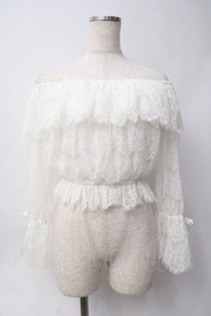 画像: Swankiss / 総レースオフショルトップス F 白 Y-25-06-06-074-CA-TO-SZ-ZY