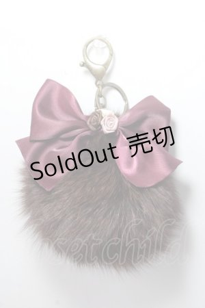 画像: axes femme / 巻きバラリボンファーポンポン  チャ Y-25-06-06-010-AX-ZA-SZ-ZT150-F002