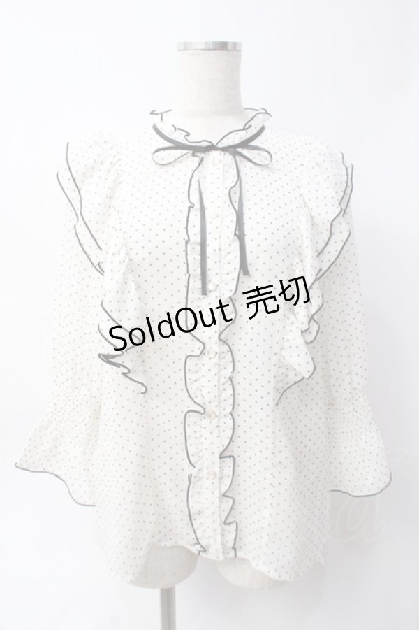 画像1: axes femme POETIQUE / ドット配色リボンフリルブラウス  白 Y-25-06-09-069-AX-BL-SZ-ZI (1)