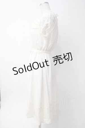 画像: axes femme / レーシー切り替えワンピース  生成り Y-25-06-09-130-AX-OP-SZ-ZY