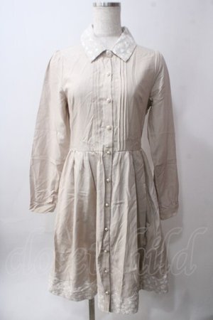 画像: axes femme / チュールレース使いシャツワンピース M ベージュ Y-25-06-12-102-AX-OP-SZ-ZY