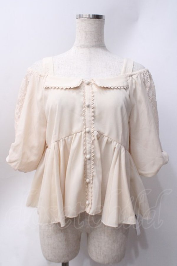 画像1: axes femme POETIQUE / 袖レース切り替えオフショルブラウス  生成り Y-25-06-20-034-AX-BL-SZ-ZY (1)