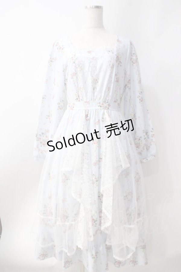 画像1: axes femme / ラッフルフリルレース花柄ワンピース  サックス Y-25-06-20-096-AX-OP-SZ-ZI (1)