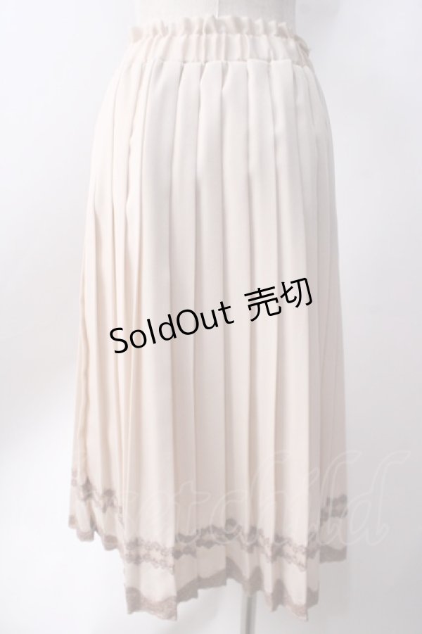 画像2: axes femme / サテンプリーツスカート  生成り Y-25-06-20-125-AX-SK-SZ-ZI (2)