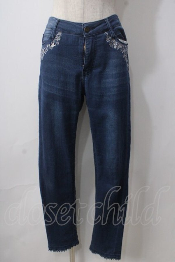 画像1: axes femme / レター刺繍デニムパギンス L インディゴ Y-25-06-24-036-AX-PA-SZ-ZT190 (1)