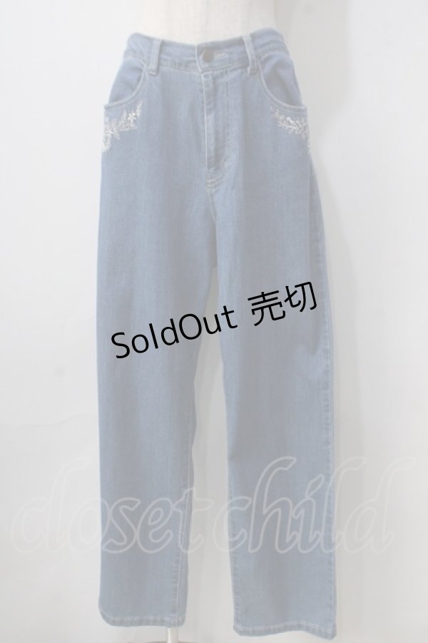 画像1: axes femme / 花×小鳥刺繍ストレートデニム L ウォッシュ Y-25-06-24-037-AX-PA-SZ-ZT332 (1)