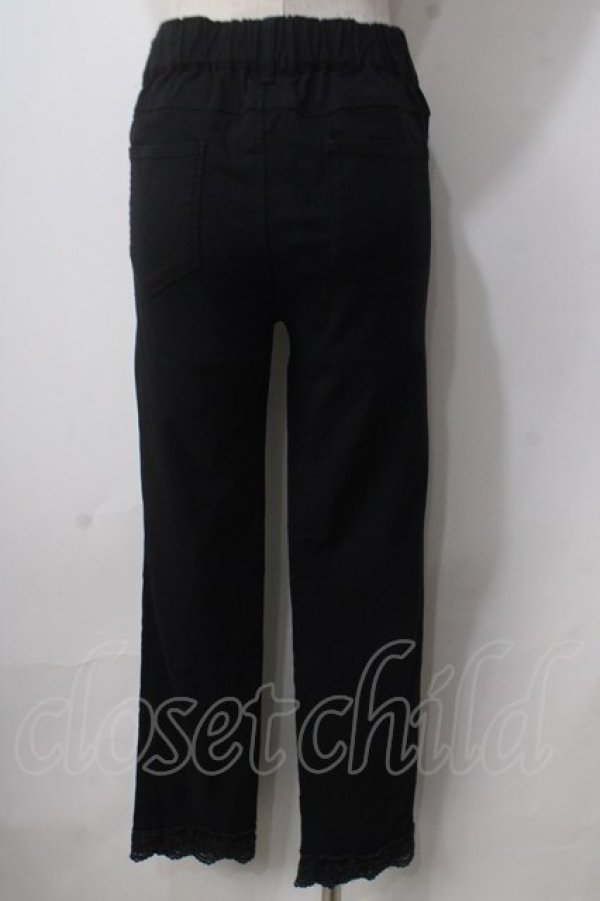 画像2: axes femme / 裾レースストレッチパンツ  黒 Y-25-06-24-042-AX-PA-SZ-ZT338 (2)