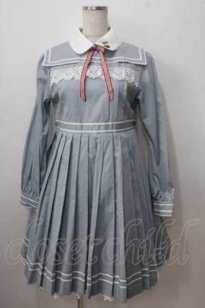 画像: BABY,THE STARS SHINE BRIGHT / Love and Cherish youプリーツワンピース  スモーキーサックス Y-25-06-24-095-BA-OP-SZ-ZY