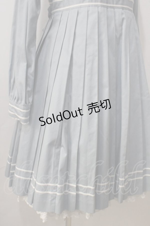 画像4: BABY,THE STARS SHINE BRIGHT / Love and Cherish youプリーツワンピース  スモーキーサックス Y-25-06-24-095-BA-OP-SZ-ZY (4)