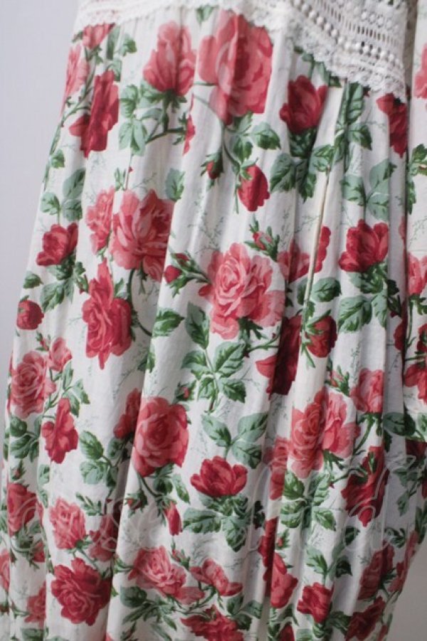 画像4: Jane Marple /Climbing roseエンパイアドレス  赤 Y-25-06-24-011-JM-OP-AS-ZT457 (4)