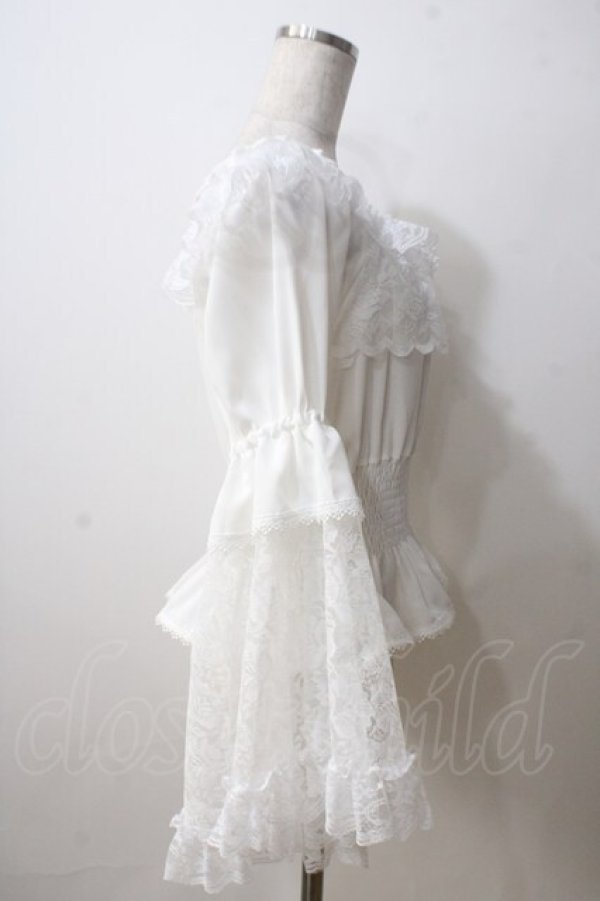 画像4: MAJOH / PRINCESS LACE SLEEVE トップス  ホワイト Y-25-06-26-077-GO-TO-SZ-ZY (4)