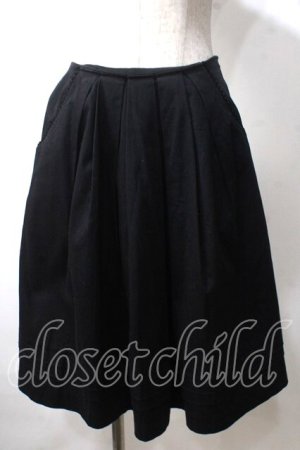 画像: Victorian maiden / タックスカート  黒 Y-25-06-26-135-CL-SK-SZ-ZY