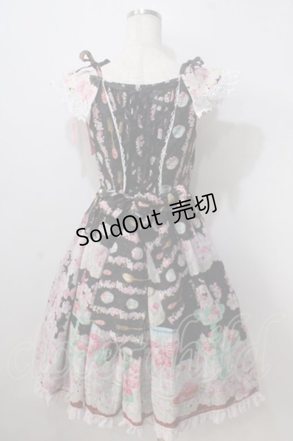 画像2: BABY,THE STARS SHINE BRIGHT / SA・KU・RA Cafe a la mode柄サンドレス風ジャンパースカート  黒 Y-25-06-28-104-BA-OP-SZ-ZY (2)