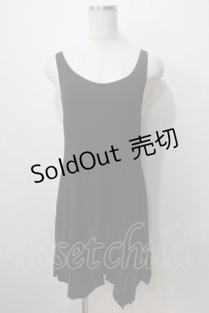 画像: Ozz Croce / 裾プリント変形ワンピース  黒 Y-25-06-28-116-OO-OP-SZ-ZY