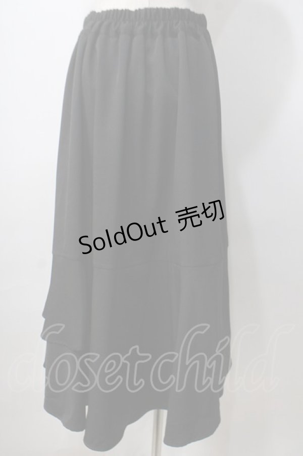 画像2: axes femme POETIQUE / バックラッフルフリルスカート M 黒 Y-25-06-28-183-AX-SK-SZ-ZY (2)
