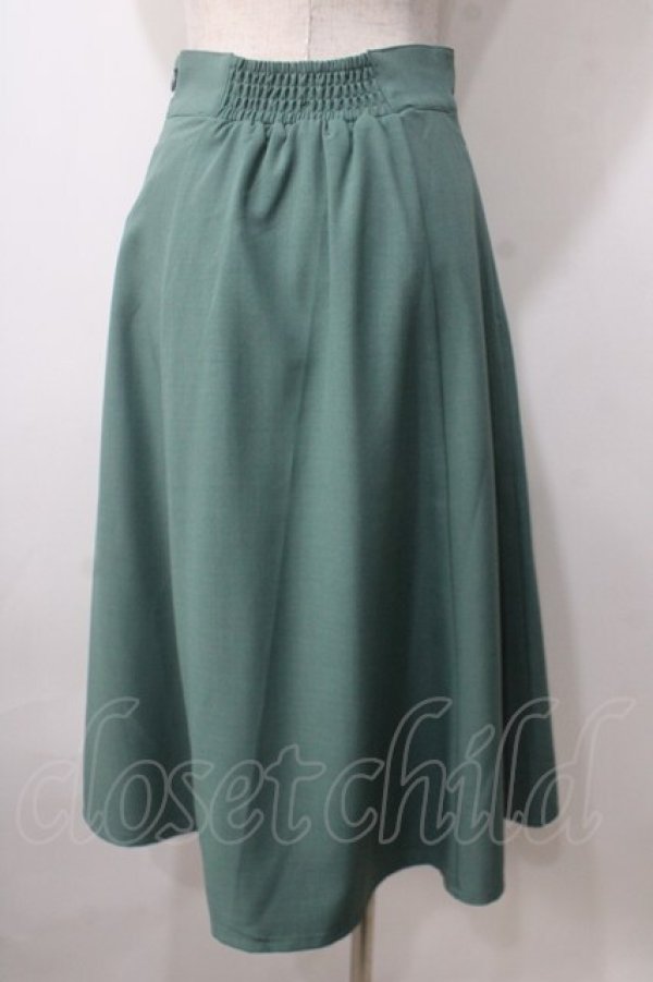 画像2: F i.n.t / ビット使いハイウエストフレアースカート F グリーン Y-25-07-01-115-CA-SK-SZ-ZT454 (2)