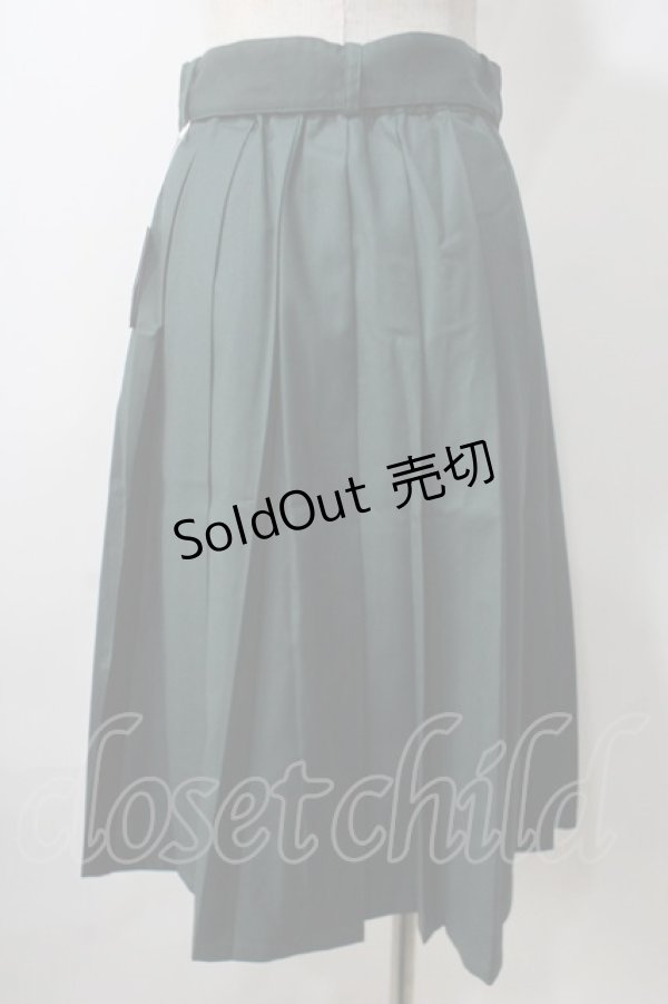 画像2: F i.n.t / 太ベルト付きレトロプリーツスカート F グリーン Y-25-07-01-116-CA-SK-SZ-ZT454 (2)