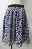 画像1: axes femme POETIQUE / ラビットブーケ柄スカート M 紺 Y-25-07-01-136-AX-SK-SZ-ZY (1)