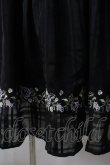 画像4: axes femme POETIQUE / 薔薇刺繍ロングワンピ M 黒 Y-25-07-03-064-AX-OP-SZ-ZY (4)