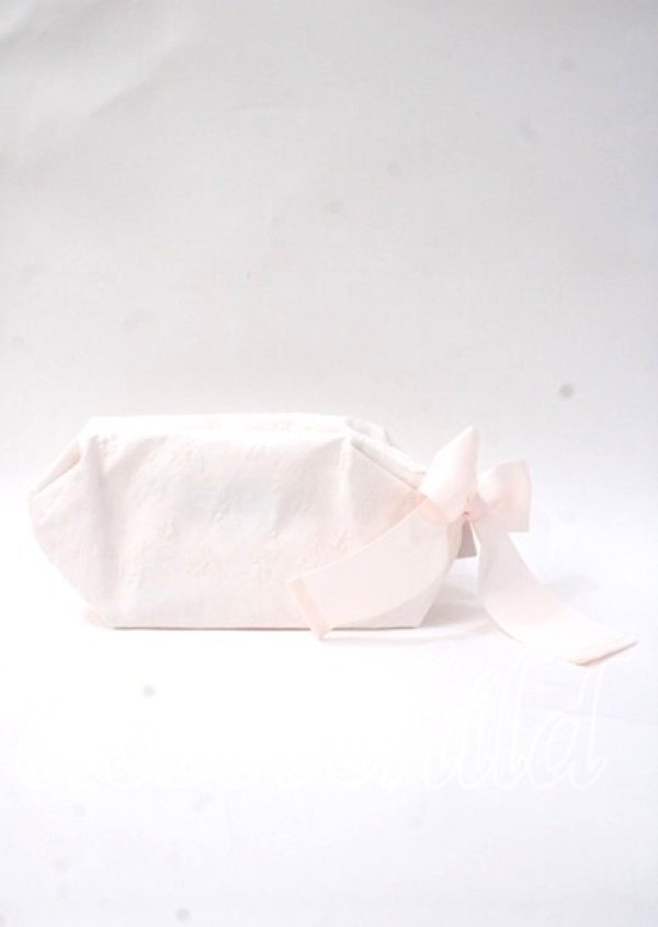 画像2: Maison de FLEUR / フラワージャガードキャラメルポーチ  ピンク Y-25-07-11-072-LO-ZA-AS-ZT169 (2)