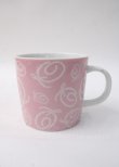 画像1: Q-pot. / QQQ(サンキュー)デザインの限定マグカップ/ノベルティー  ピンク Y-25-07-11-099-QP-ZA-SZ-ZT-F001 (1)
