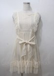 画像1: axes femme kawaii / ドットチュールエプロン M 生成り Y-25-07-12-058-AX-OP-SZ-ZY (1)