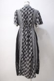 画像3: axes femme / チェック切替パッチワークワンピース F 黒 Y-25-07-14-102-AX-OP-SZ-ZT475 (3)
