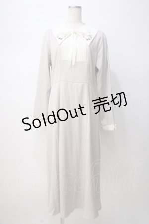 画像: axes femme / ストロベリー刺繍ワンピース F クリーム Y-25-07-14-108-AX-OP-SZ-ZI