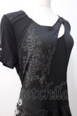 画像4: Ozz Croce / 龍刺繍入りアシメワンピース  黒 Y-25-07-16-078-OO-OP-SZ-ZY (4)