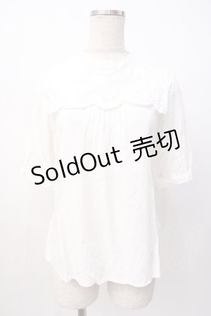 画像: Fi.n.t / カットワーク刺繍クロスヨークブラウス  白 Y-25-07-16-014-CA-BL-SZ-ZY