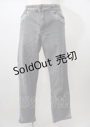 画像: axes femme / ポケット刺繍デニムパンツ  グレー Y-25-07-18-105-AX-PA-SZ-ZY