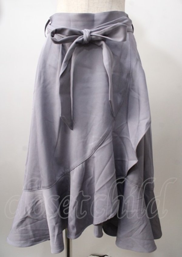 画像1: axes femme POETIQUE / リボン付ラッフルフリルスカート  ラベンダー Y-25-07-18-143-AX-SK-SZ-ZT479 (1)