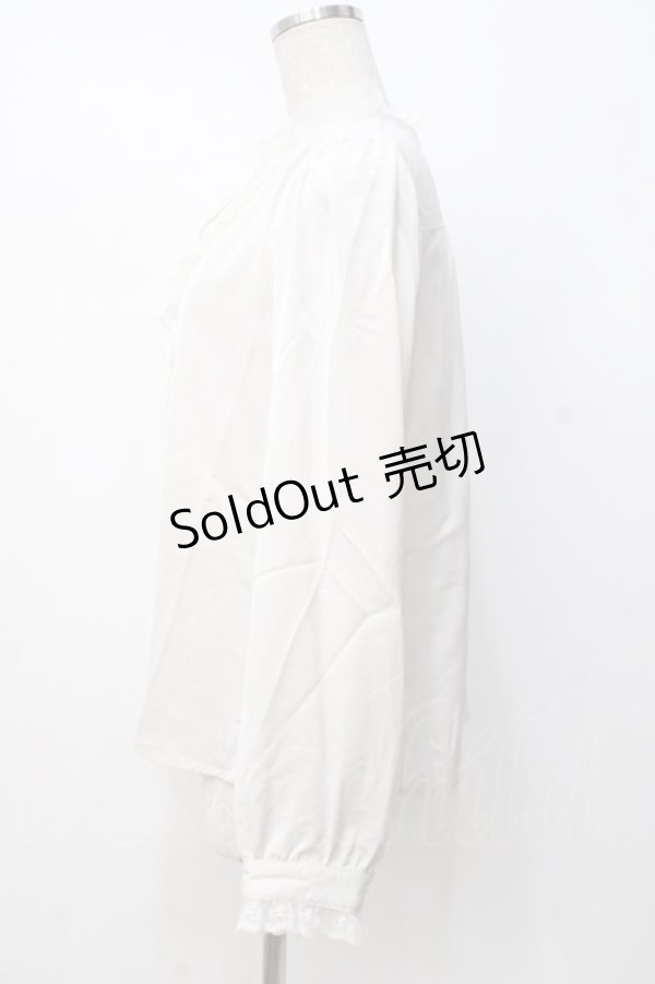 画像2: Fi.n.t / タイ付きレースフリルブラウス  白 Y-25-07-21-051-CA-BL-SZ-ZY (2)