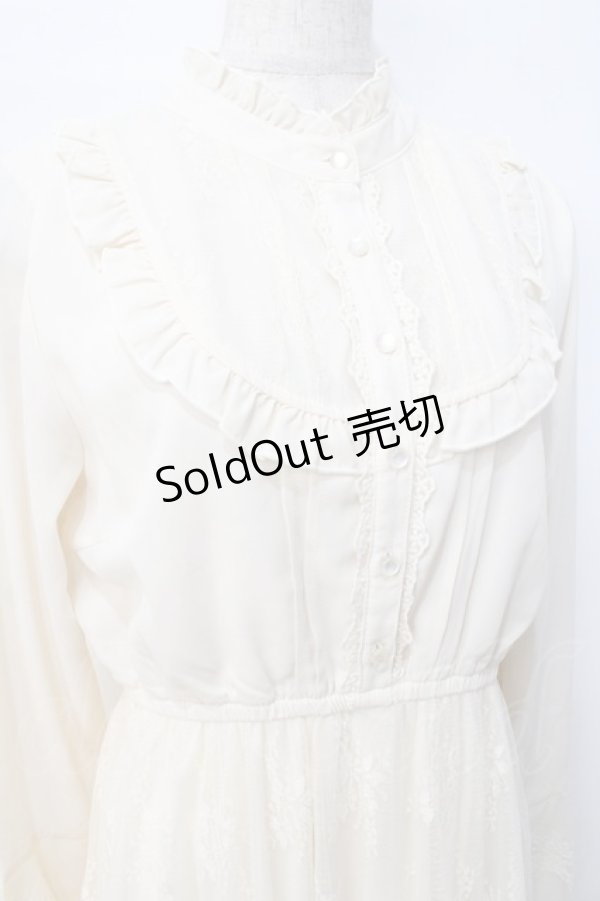 画像4: axes femme / カメオブローチ付ワンピース  オフ Y-25-07-21-096-AX-OP-AS-ZI (4)