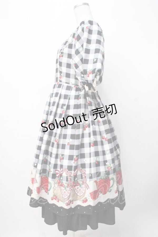 画像2: axes femme kawaii / ベリーズピクニックワンピース  黒 Y-25-07-21-099-AX-OP-AS-ZY (2)