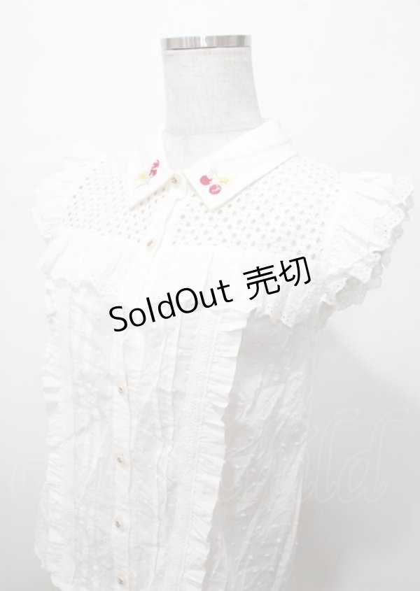 画像3: LIZ LISA / チェリー刺繍ドビードットノースリーブブラウス 0 白 Y-25-07-22-054-LO-BL-SZ-ZY (3)