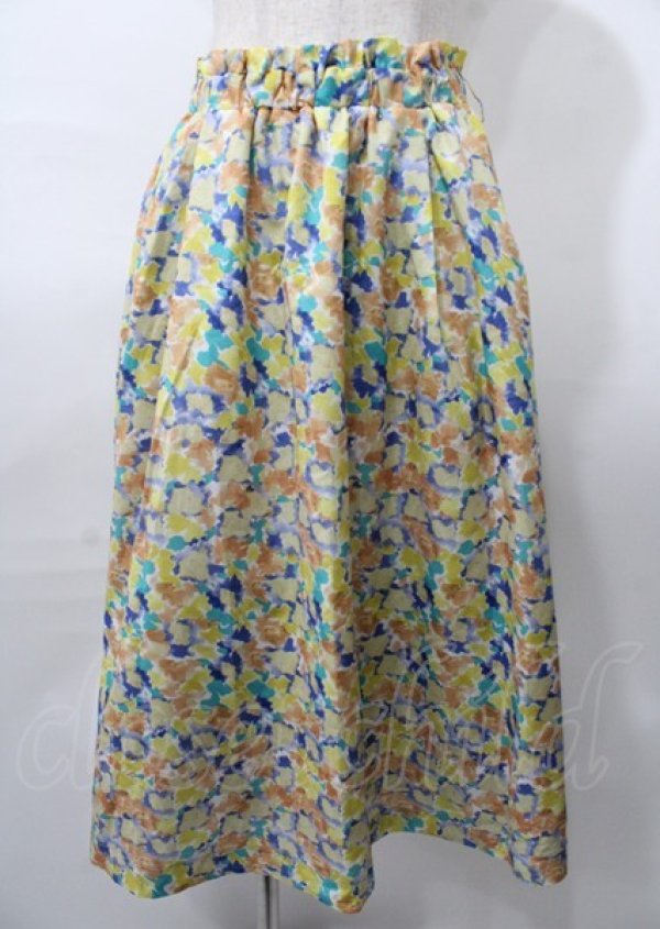 画像1: F&A / マーブルバックル付き水彩フラワースカート  カラフル Y-25-07-23-098-LO-SK-SZ-ZT179 (1)