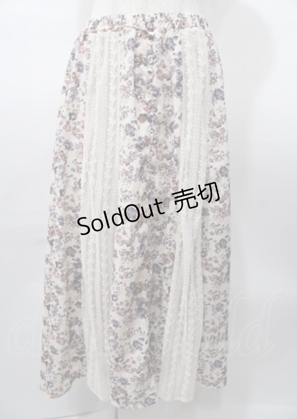 画像1: axes femme / 花柄ｘレーススカート  生成り Y-25-07-23-109-AX-SK-SZ-ZT480 (1)
