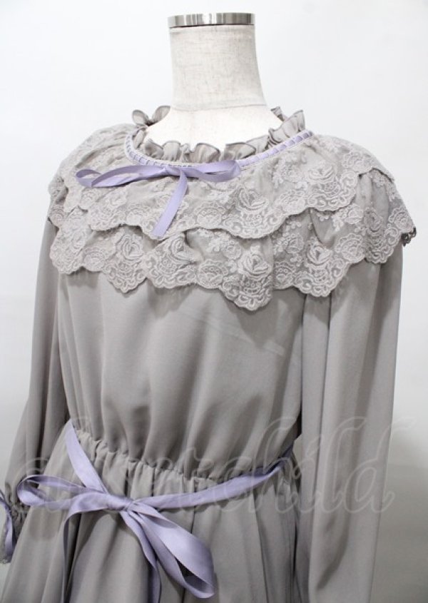 グレース♡ワンピース Vallee lys / ラッフルカラーレースワンピース グレー Y-25-07