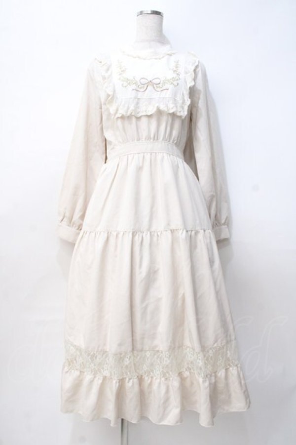 画像1: axes femme POETIQUE / ブロッキングブーケ刺繍ワンピース M 生成り Y-25-07-29-083-AX-OP-SZ-ZY (1)