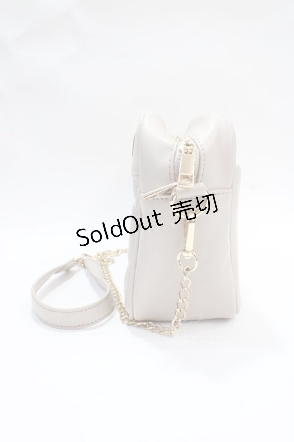画像2: axes femme / バラ刺繍キルトショルダーバック  ベージュ Y-25-07-31-016-AX-BG-SZ-ZT-K024 (2)