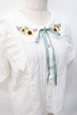 画像4: axes femme POETIQUE / ヒマワリブーケ刺繍ブラウス  生成り Y-25-07-31-025-AX-BL-SZ-ZY (4)