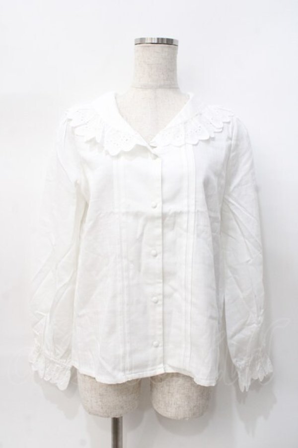 画像1: axes femme POETIQUE / コットンレースブラウス  白 Y-25-07-31-030-AX-BL-SZ-ZY (1)