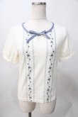 画像1: Fi.n.t / チロル刺繍パイピングトップス F オフ×ブルー Y-25-08-02-043-CA-TO-SZ-ZY (1)