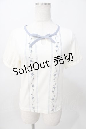 画像: Fi.n.t / チロル刺繍パイピングトップス F オフ×ブルー Y-25-08-02-043-CA-TO-SZ-ZI