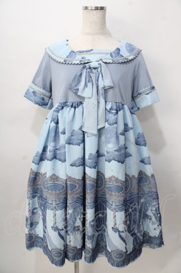 画像1: Angelic Pretty / Horoscope Carnivalカットワンピース  サックス Y-25-08-02-070-AP-OP-AS-ZY (1)
