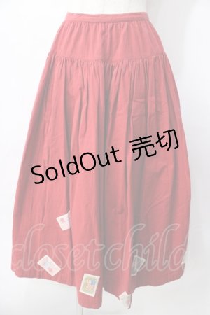 画像: PINK HOUSE / 旗ワッペンデニムスカート  赤 Y-25-08-02-094-LO-SK-SZ-ZY